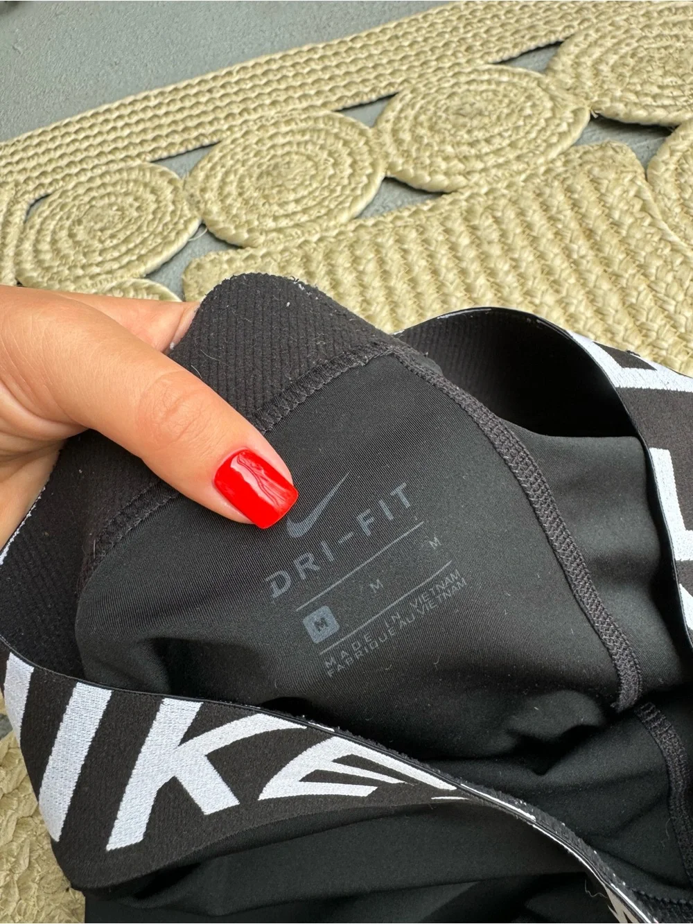 Nike Pro Black Dri-Fit Leggings Mesh Panels Wide Waistband M